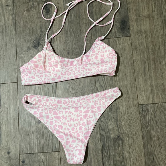 NWT Pink cheetah print bikini - Picture 4 of 6